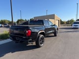 2024 GMC Canyon - Preview 3