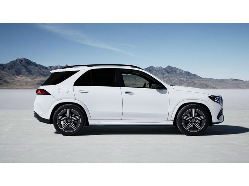 2027 Mercedes-Benz GLE - Image 1