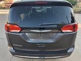 2017 Chrysler Pacifica - Preview 4