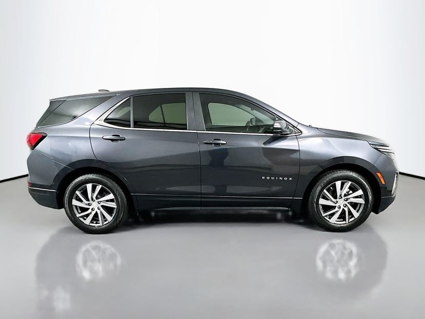 2023 Chevrolet Equinox - Image 1
