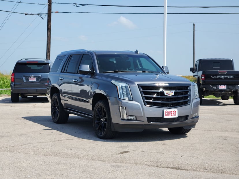 2019 Cadillac Escalade - Image 3