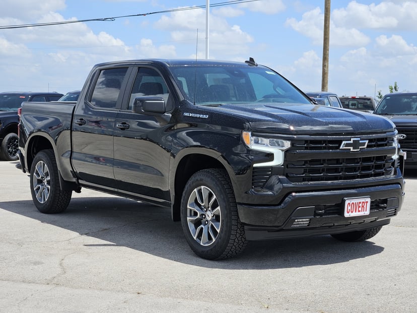 2026 Chevrolet Silverado - Image 2