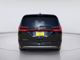 2027 Chrysler Pacifica - Preview 4