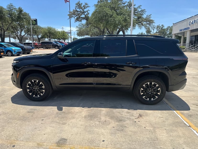 2026 Chevrolet Traverse - Image 1