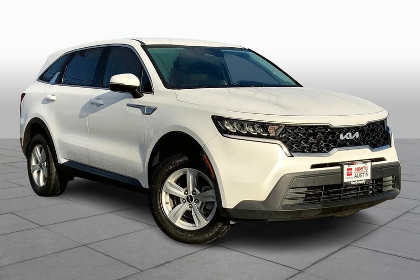 2023 Kia Sorento - Image 2