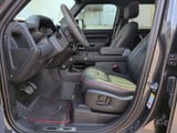 2024 Land Rover Defender - Preview 15
