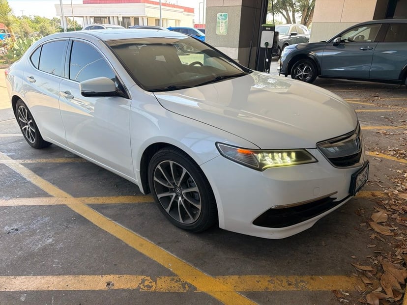 2015 Acura TLX - Image 3