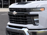2026 Chevrolet Silverado - Preview 13