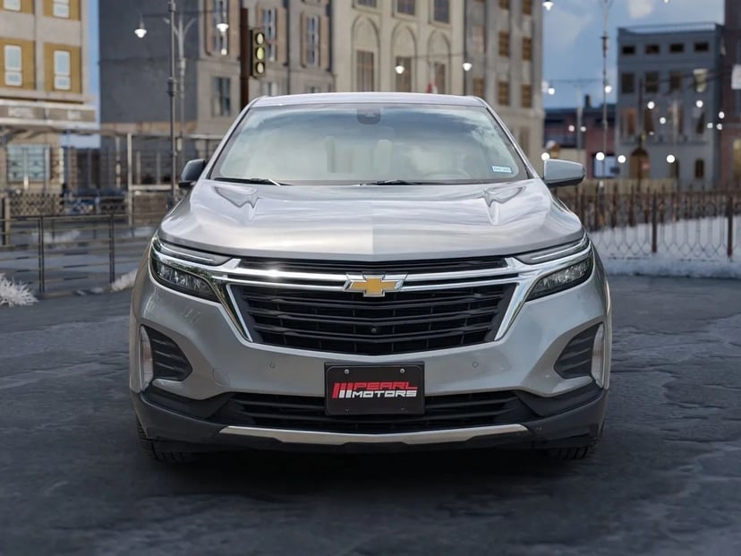 2023 Chevrolet Equinox - Image 2