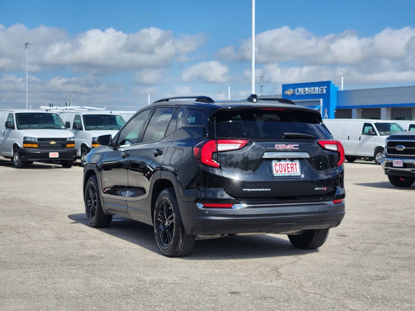 2023 GMC Terrain - Image 3