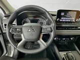2022 Mitsubishi Outlander - Preview 11