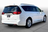2020 Chrysler Pacifica - Preview 12