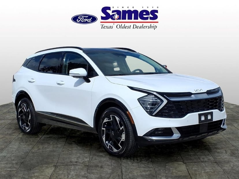 2025 Kia Sportage - Image 1
