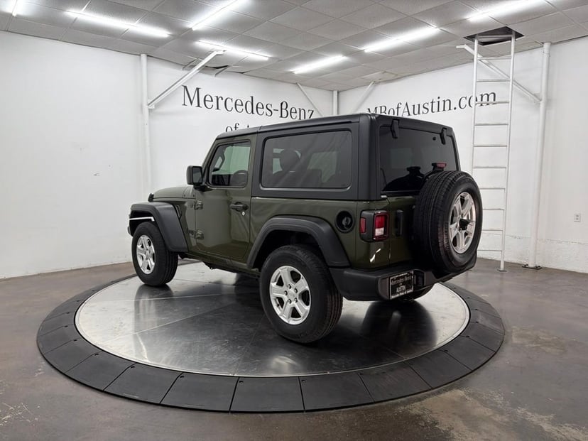 2022 Jeep Wrangler - Image 3