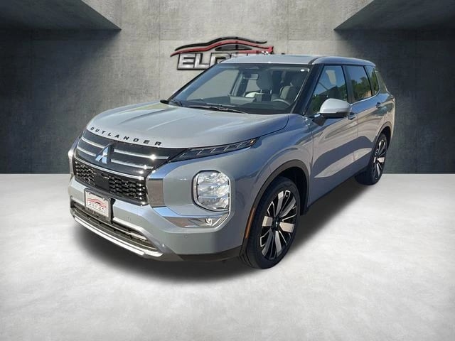 2026 Mitsubishi Outlander - Image 2