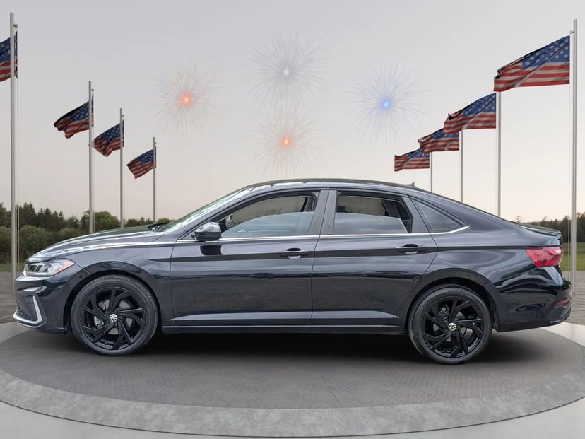 2025 Volkswagen Jetta - Image 3