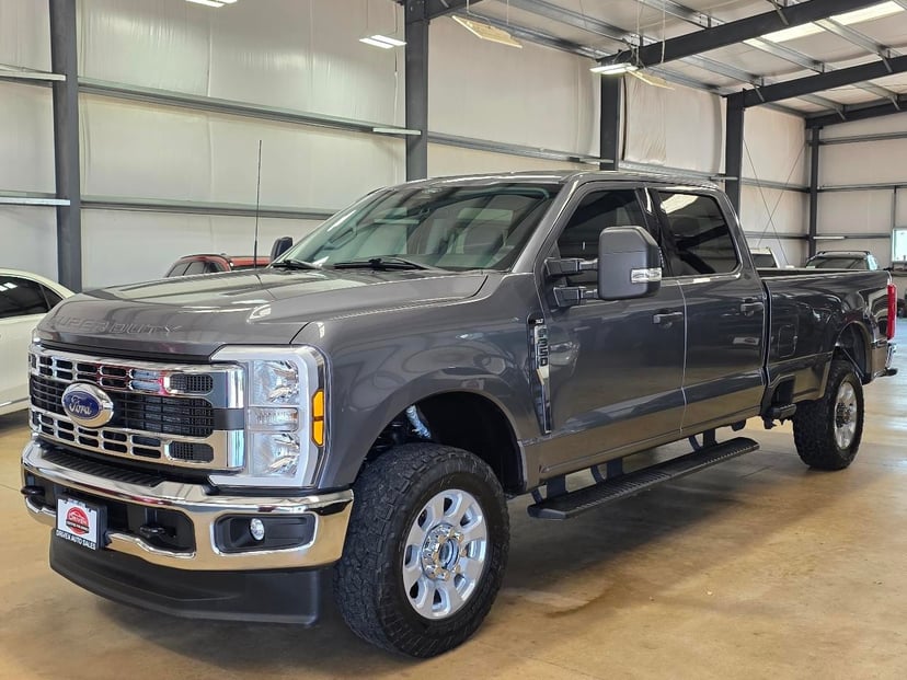 2024 Ford F-350 - Image 1