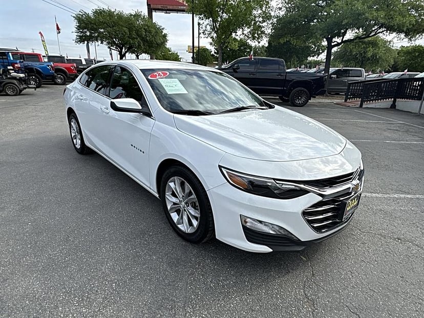 2023 Chevrolet Malibu - Image 1