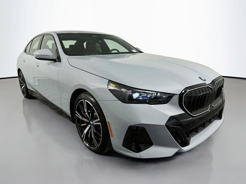 2027 BMW 5-series - Image 1