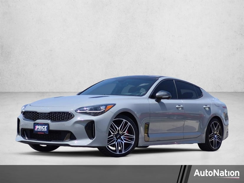 2022 Kia Stinger - Image 1