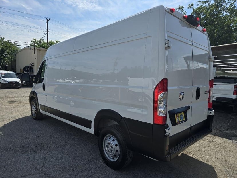 2023 RAM Promaster 2500 High Roof 159-in. WB - Image 2