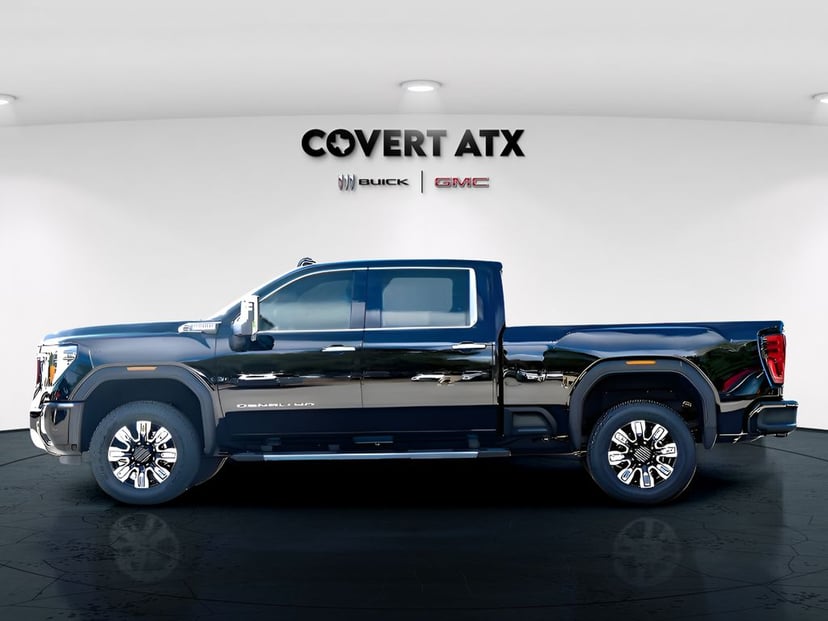 2025 GMC Sierra HD - Image 2