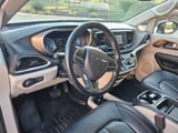 2017 Chrysler Pacifica - Preview 8