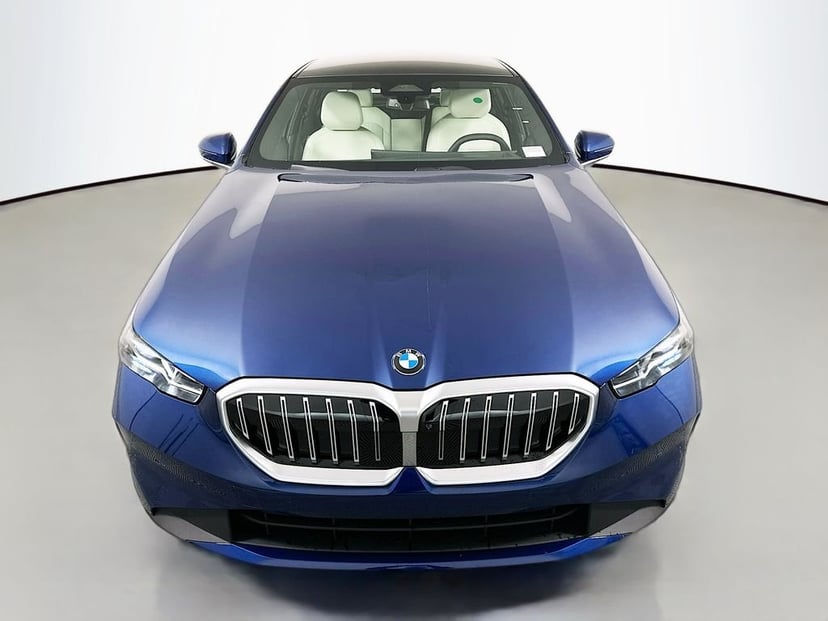 2026 BMW 5-series - Image 3