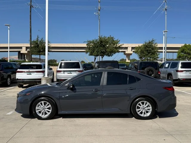 2025 Toyota Camry - Image 3