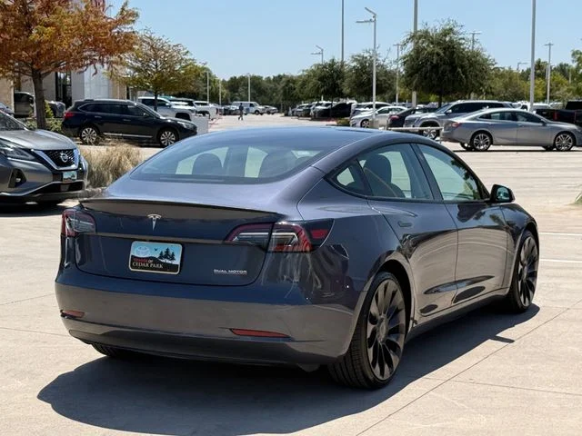 2023 Tesla Model 3 - Image 3