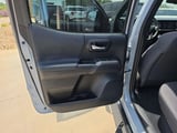 2018 Toyota Tacoma - Preview 12