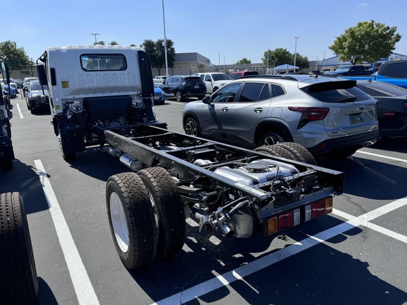 2025 Chevrolet Low Cab Forward - Image 2