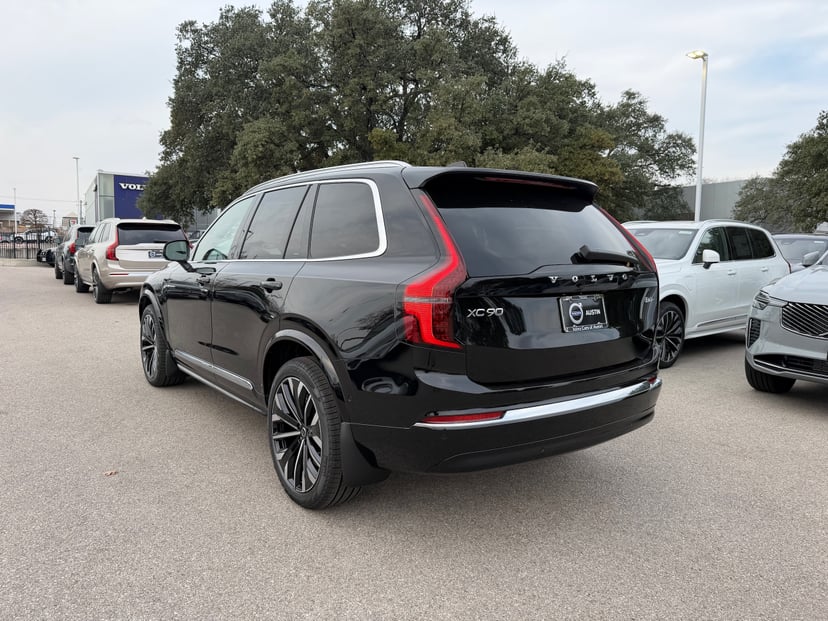 2026 Volvo XC90 - Image 2