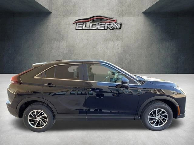 2026 Mitsubishi Eclipse Cross - Image 2
