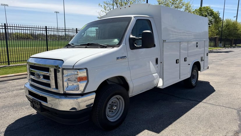 2021 Ford E-Series - Image 1