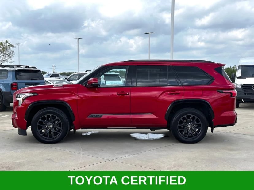 2023 Toyota Sequoia - Image 3