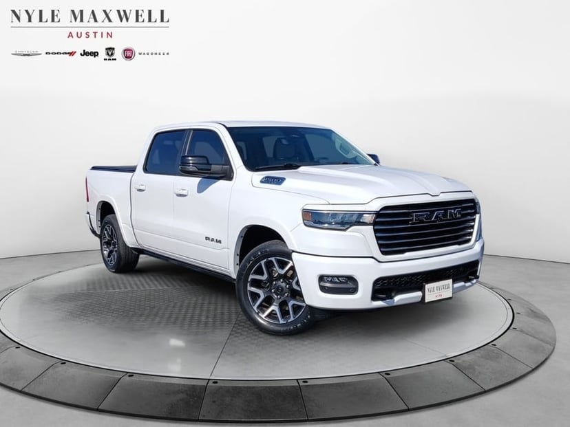 2025 Ram 1500 - Image 2