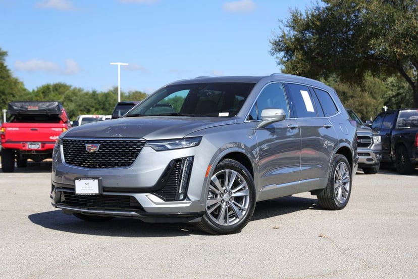 2025 Cadillac XT6 - Image 1
