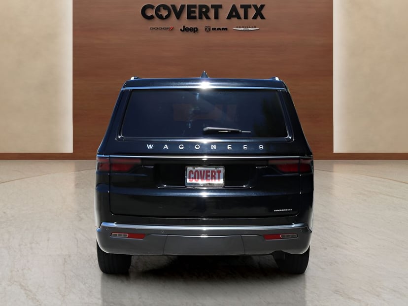 2022 Jeep Wagoneer - Image 3