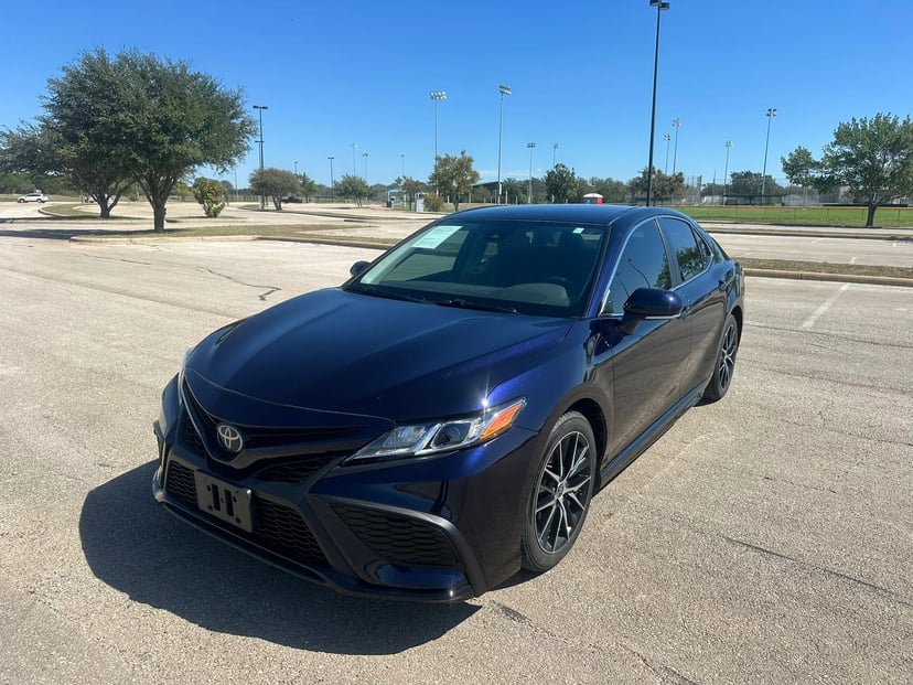 2022 Toyota Camry - Image 1