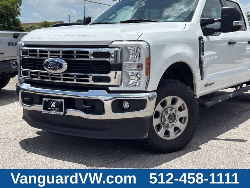 2023 Ford F-250 - Image 2