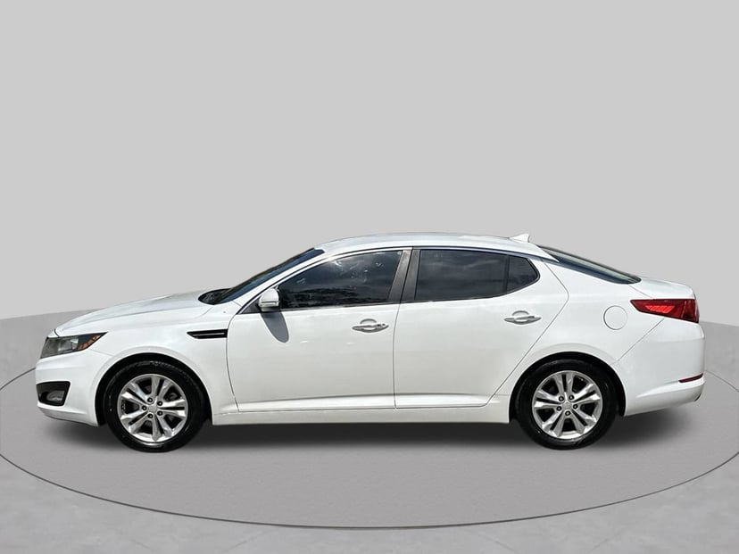 2013 Kia Optima - Image 2