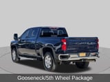 2022 Chevrolet Silverado 2500 HD - Preview 3