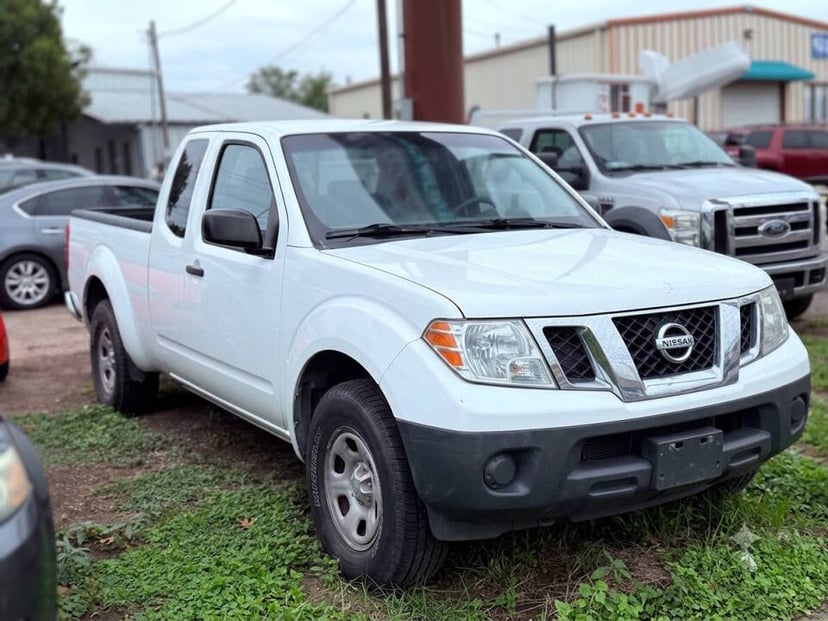 2017 Nissan Frontier - Image 1