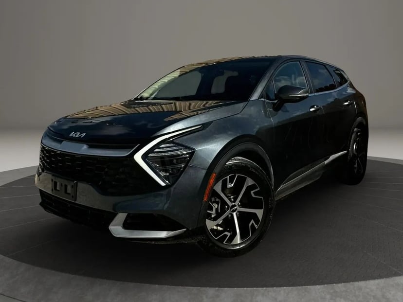 2024 Kia Sportage - Image 1