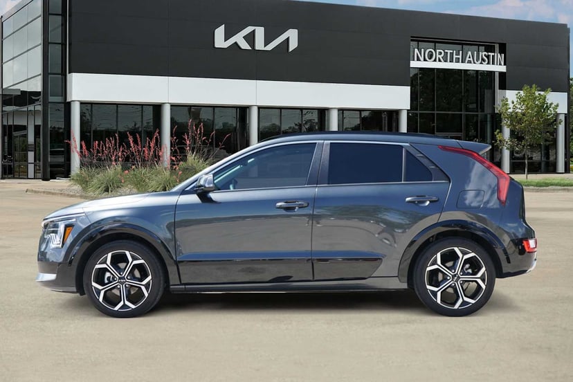2024 Kia Niro - Image 2
