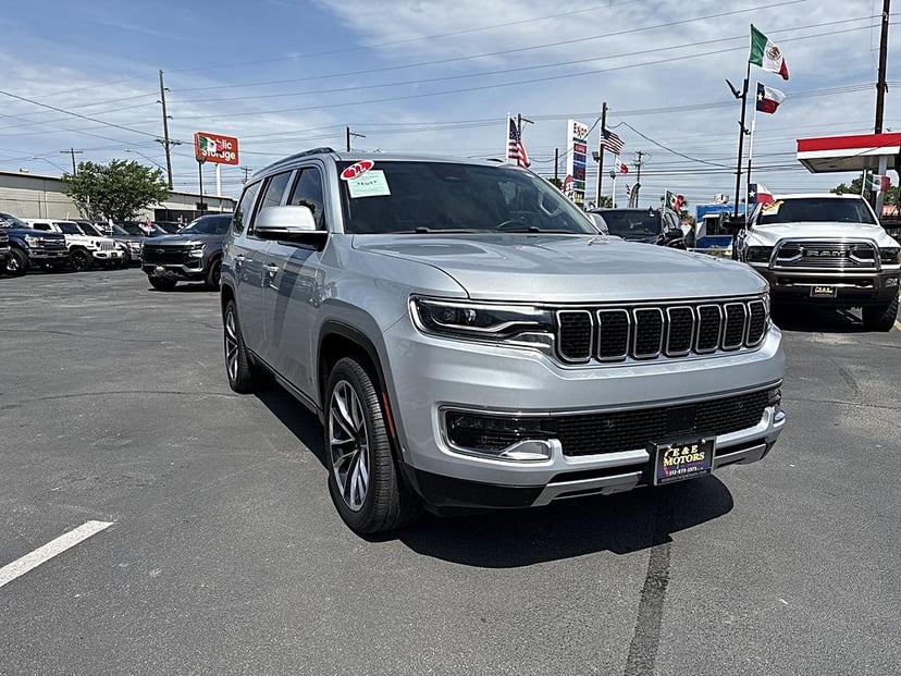 2022 Jeep Wagoneer - Image 1