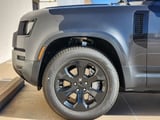 2026 Land Rover Defender - Preview 6