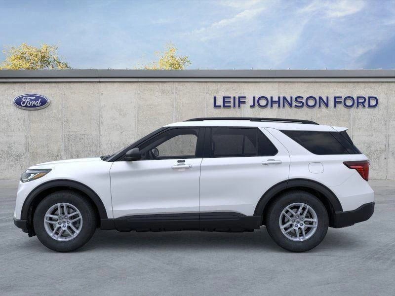 2026 Ford Explorer - Image 2