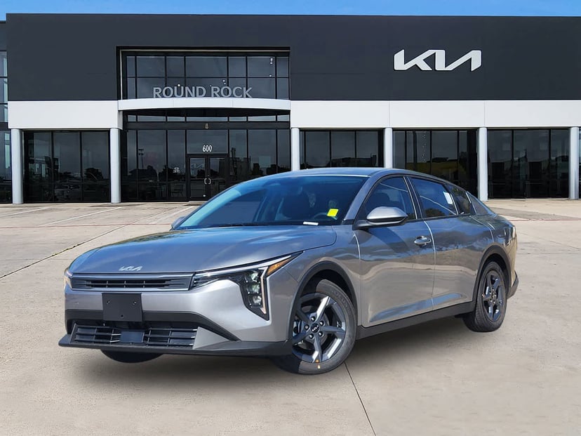 2025 Kia K4 - Image 1